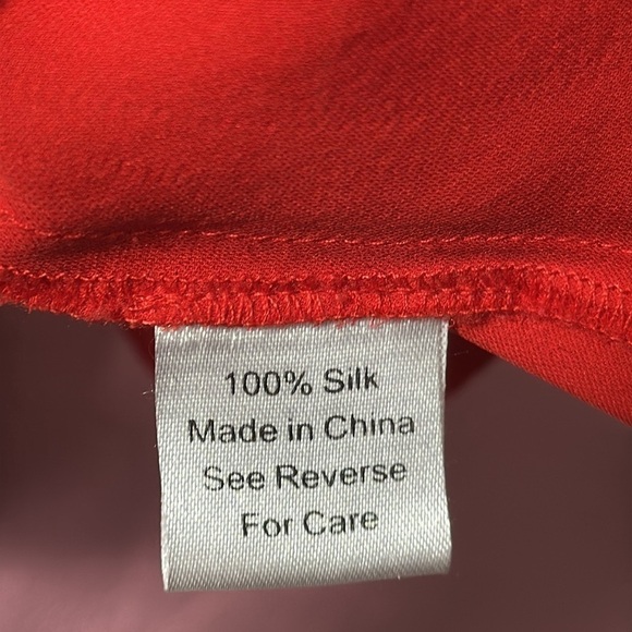 PARKER Red Beaded 100% Silk Blouse Size Small - Picture 5 of 6